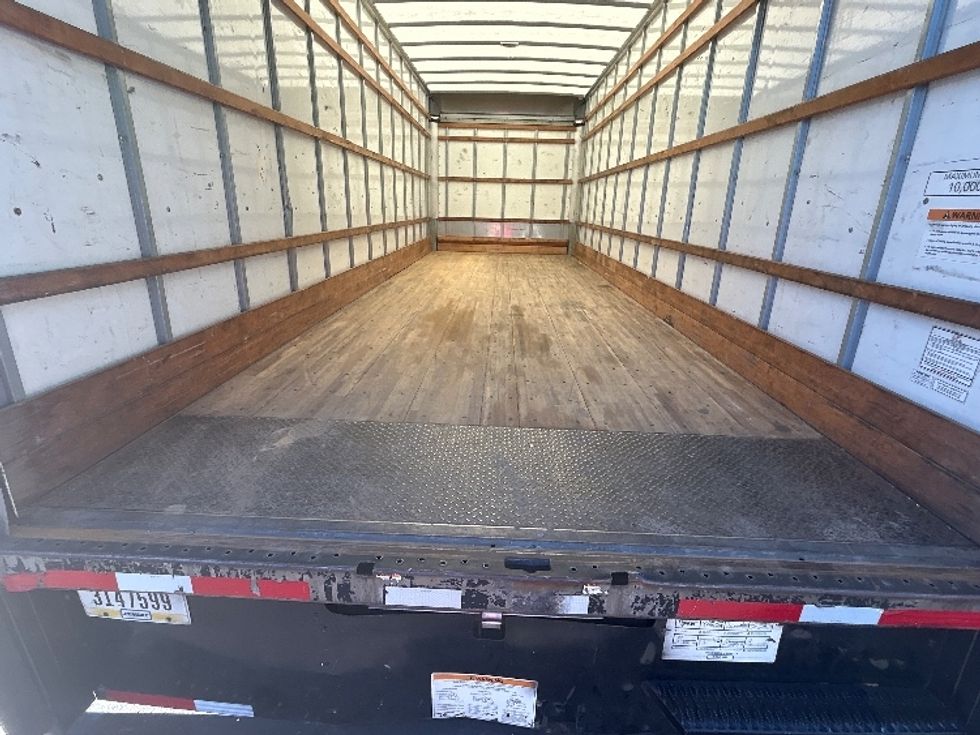 Medium Duty Box Truck-Light and Medium Duty Trucks-International-2022-MV607-Greensboro-NC-220,881\n\t\tmiles-$ 46,250 - Image 9