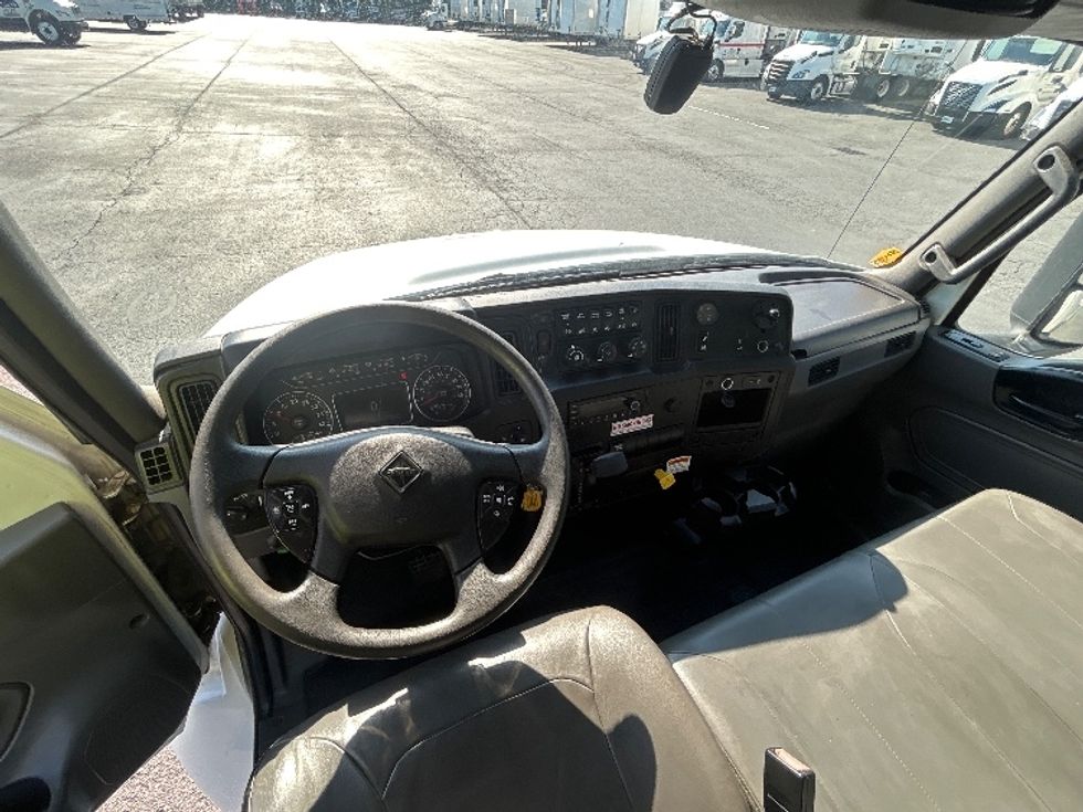 Medium Duty Box Truck-Light and Medium Duty Trucks-International-2022-MV607-Greensboro-NC-266,032\n\t\tmiles-$ 47,500 - Image 18