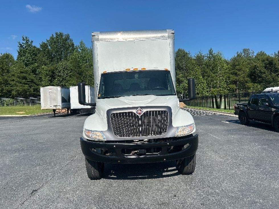 Medium Duty Box Truck-Light and Medium Duty Trucks-International-2022-MV607-Greensboro-NC-266,032\n\t\tmiles-$ 47,500 - Image 2