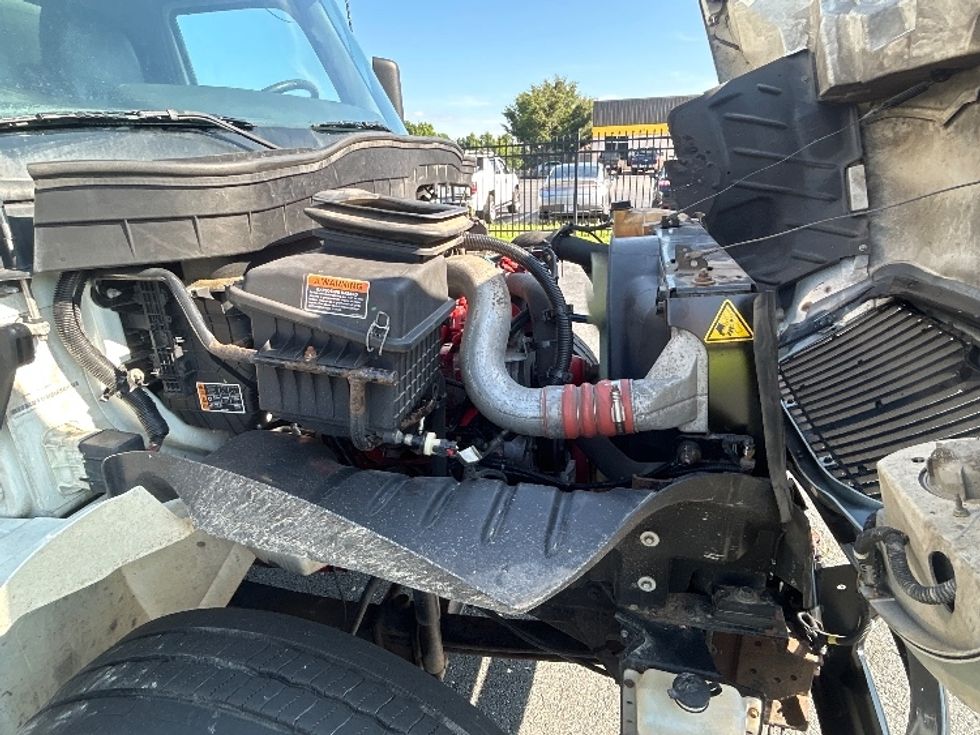 Medium Duty Box Truck-Light and Medium Duty Trucks-International-2022-MV607-Greensboro-NC-266,032\n\t\tmiles-$ 47,500 - Image 23