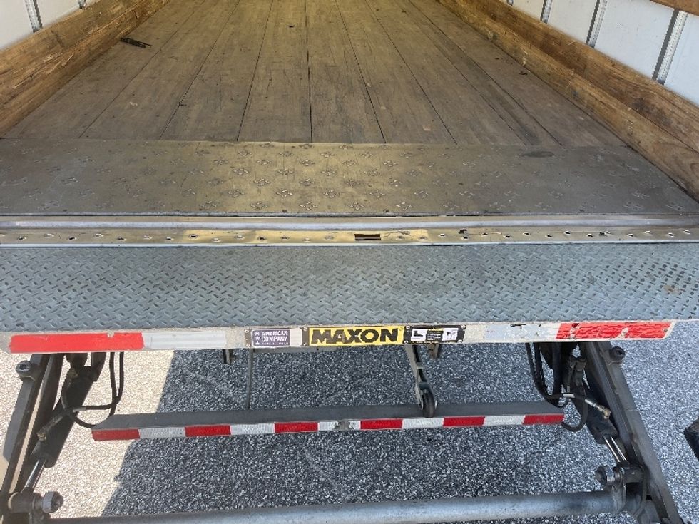 Medium Duty Box Truck-Light and Medium Duty Trucks-International-2022-MV607-Greer-SC-103,062\n\t\tmiles-$ 76,750 - Image 10