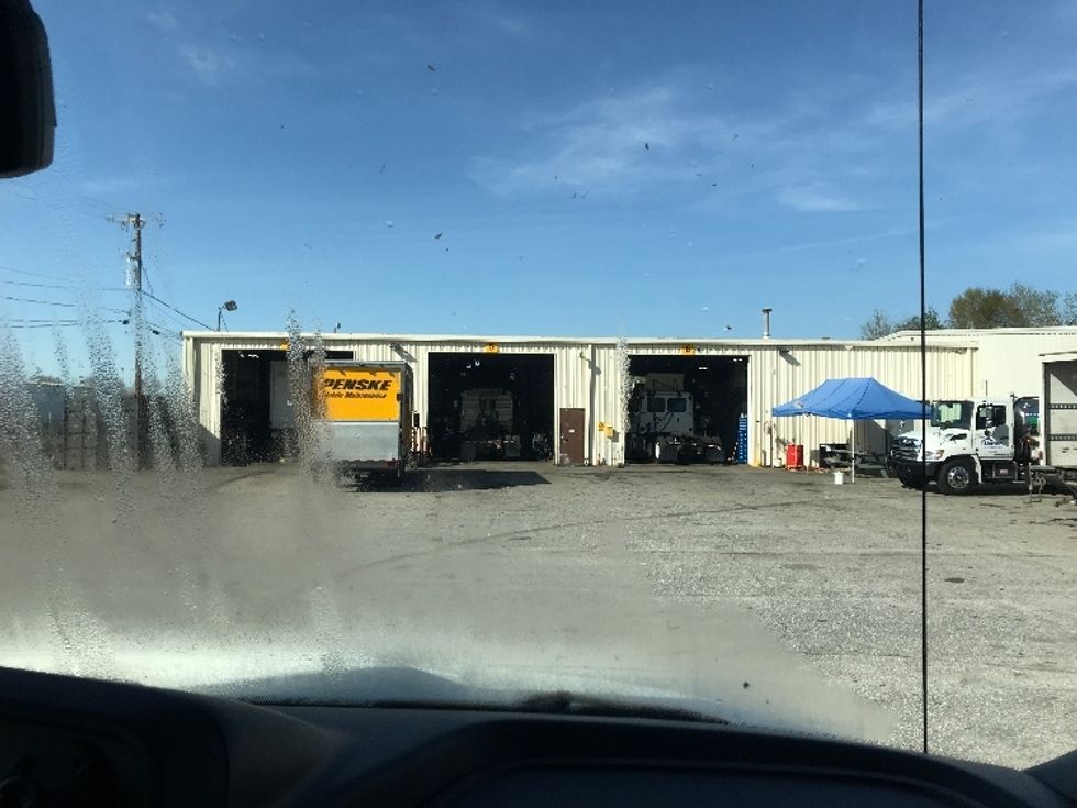 Medium Duty Box Truck-Light and Medium Duty Trucks-International-2022-MV607-Greer-SC-145,955\n\t\tmiles-$ 68,750 - Image 21