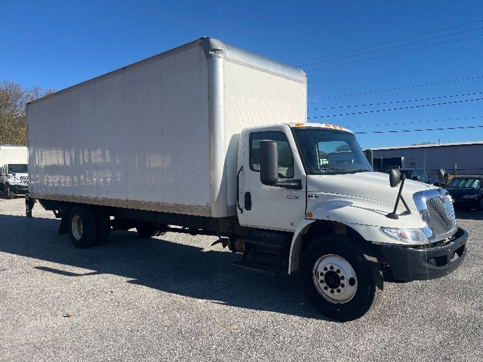 Medium Duty Box Truck-Light and Medium Duty Trucks-International-2022-MV607-Greer-SC-211,127\n\t\tmiles-$ 53,250 - Image 1