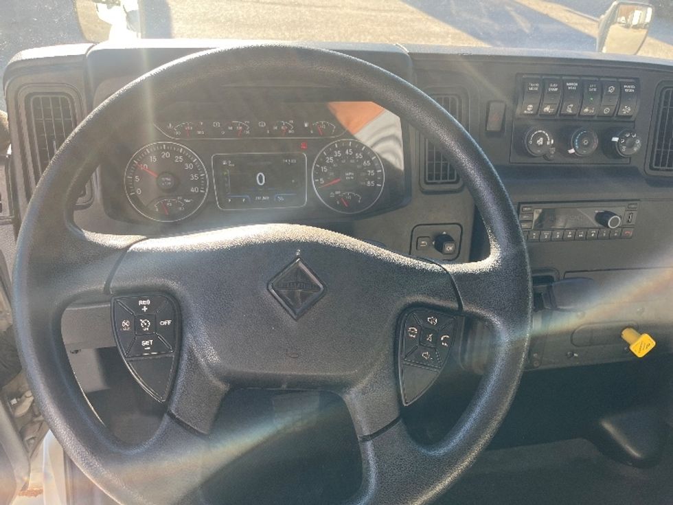 Medium Duty Box Truck-Light and Medium Duty Trucks-International-2022-MV607-Greer-SC-211,127\n\t\tmiles-$ 53,250 - Image 18