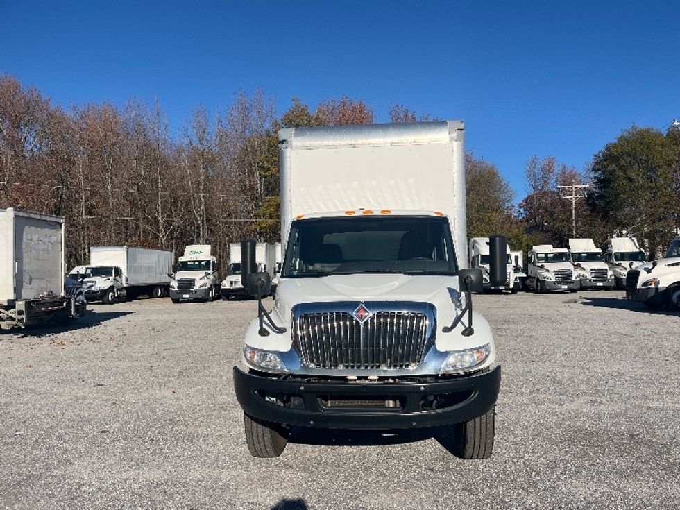Medium Duty Box Truck-Light and Medium Duty Trucks-International-2022-MV607-Greer-SC-211,127\n\t\tmiles-$ 53,250 - Image 2