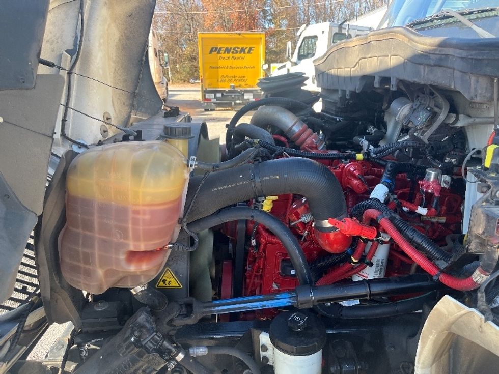 Medium Duty Box Truck-Light and Medium Duty Trucks-International-2022-MV607-Greer-SC-211,127\n\t\tmiles-$ 53,250 - Image 24