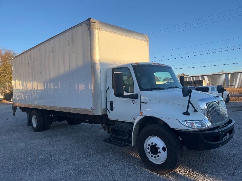 Medium Duty Box Truck-Light and Medium Duty Trucks-International-2022-MV607-Greer-SC-231,372\n\t\tmiles-$ 49,250 - Image 1