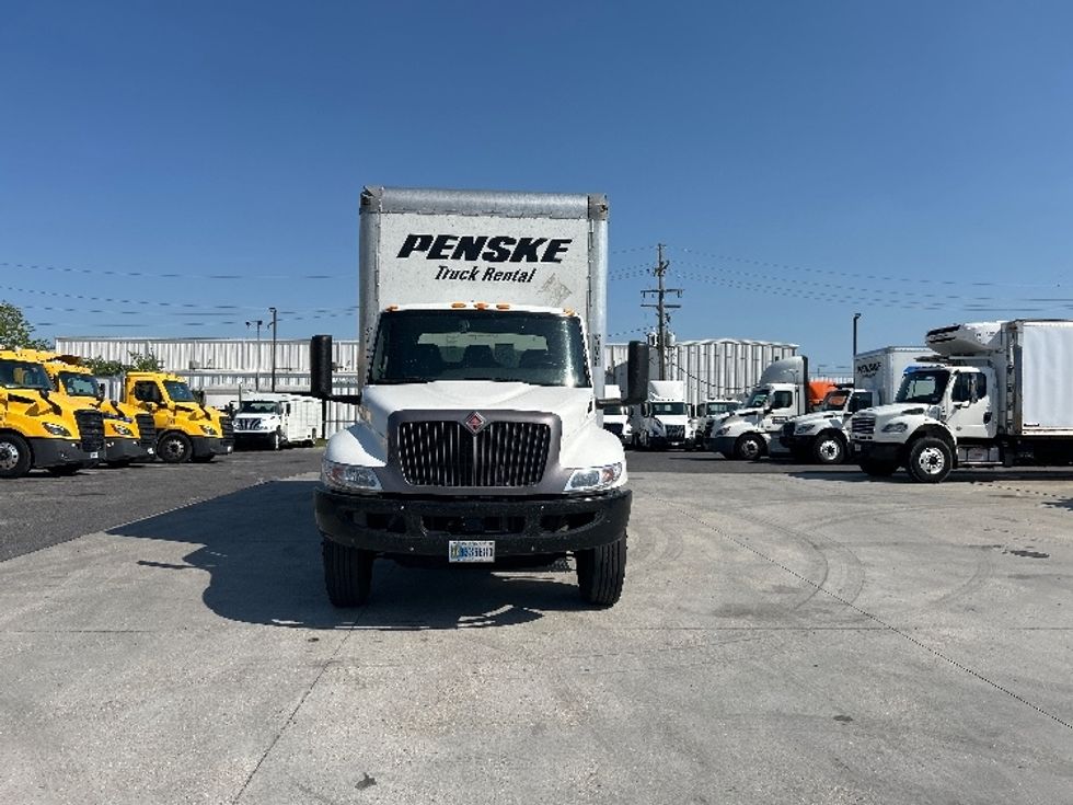 Medium Duty Box Truck-Light and Medium Duty Trucks-International-2022-MV607-Hammond-LA-106,428\n\t\tmiles-$ 74,250 - Image 2