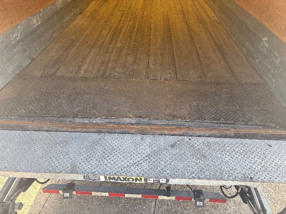 Medium Duty Box Truck-Light and Medium Duty Trucks-International-2022-MV607-Hammond-LA-189,425\n\t\tmiles-$ 69,250 - Image 10