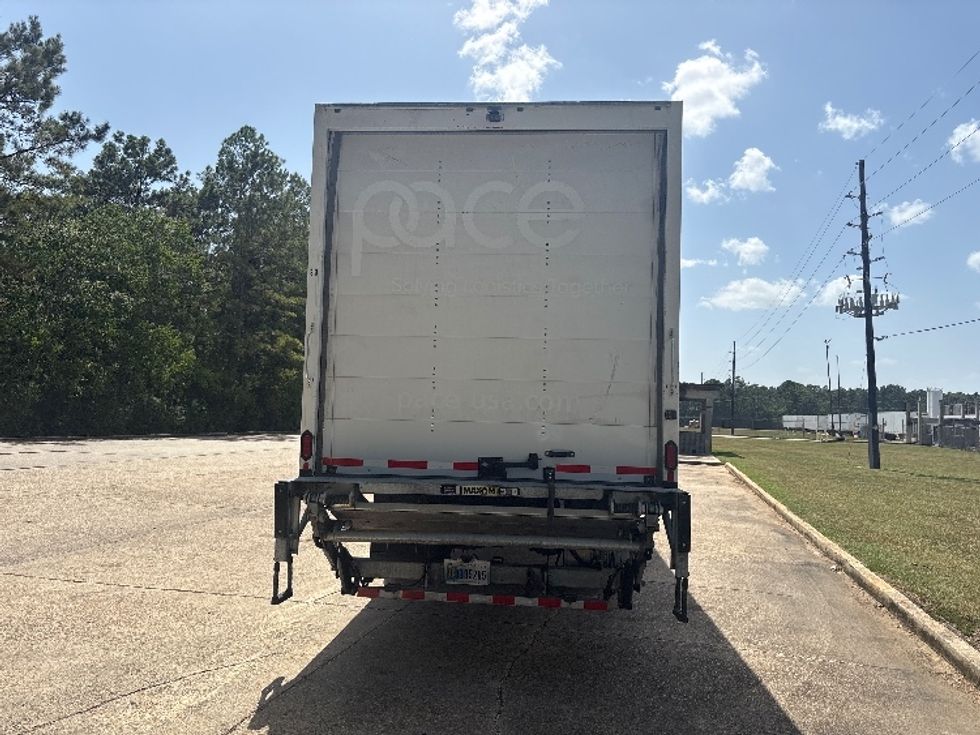 Medium Duty Box Truck-Light and Medium Duty Trucks-International-2022-MV607-Hammond-LA-189,425\n\t\tmiles-$ 69,250 - Image 7