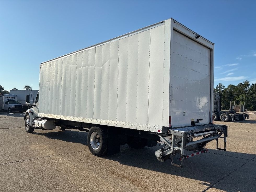 Medium Duty Box Truck-Light and Medium Duty Trucks-International-2022-MV607-Hammond-LA-240,078\n\t\tmiles-$ 49,500 - Image 6