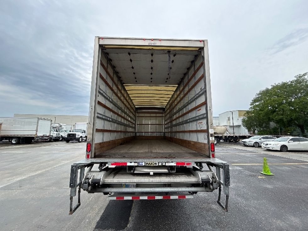 Medium Duty Box Truck-Light and Medium Duty Trucks-International-2022-MV607-Harahan-LA-111,813\n\t\tmiles-$ 72,250 - Image 8