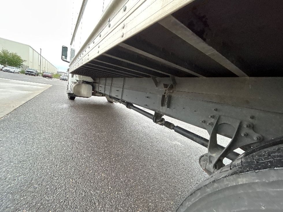Medium Duty Box Truck-Light and Medium Duty Trucks-International-2022-MV607-Harahan-LA-119,194\n\t\tmiles-$ 70,750 - Image 5