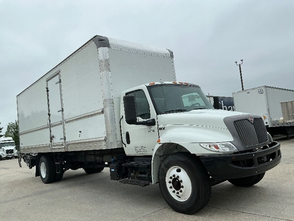 Medium Duty Box Truck-Light and Medium Duty Trucks-International-2022-MV607-Harahan-LA-128,369\n\t\tmiles-$ 62,750 - Image 1