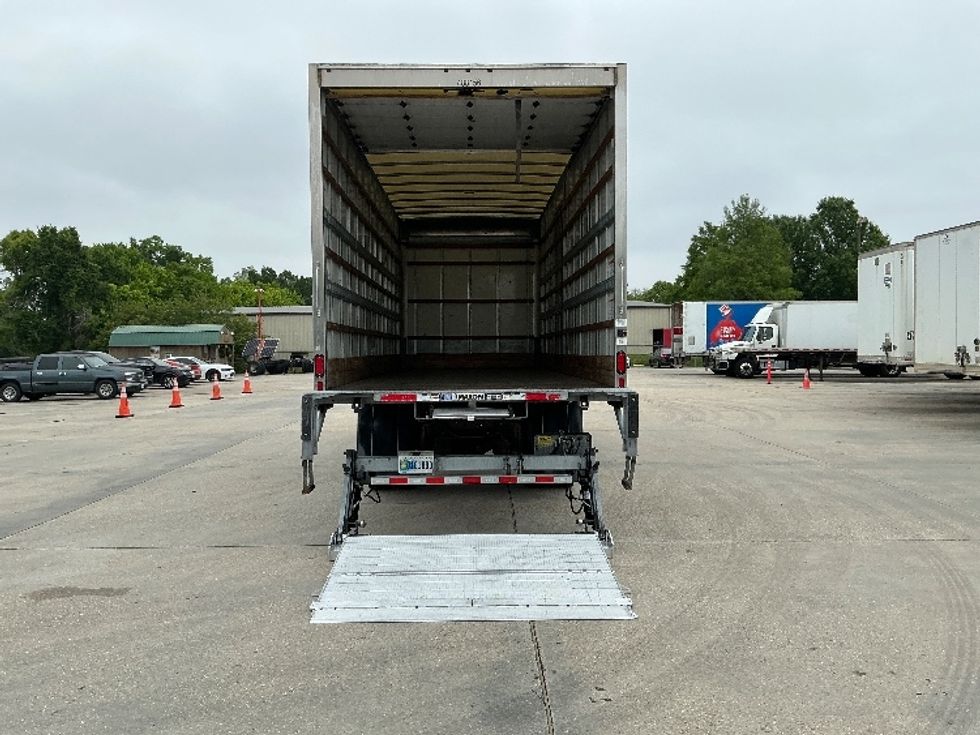 Medium Duty Box Truck-Light and Medium Duty Trucks-International-2022-MV607-Harahan-LA-128,369\n\t\tmiles-$ 62,750 - Image 9