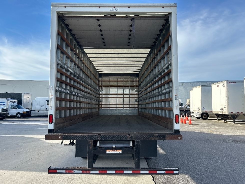 Medium Duty Box Truck-Light and Medium Duty Trucks-International-2022-MV607-Harahan-LA-59,619\n\t\tmiles-$ 71,250 - Image 8