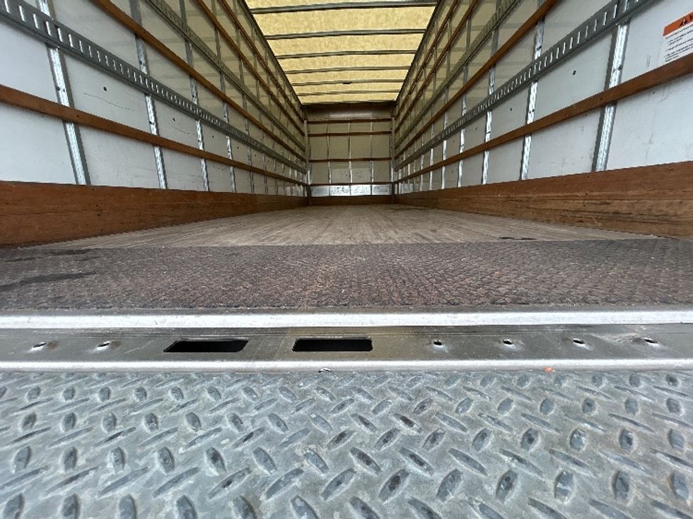 Medium Duty Box Truck-Light and Medium Duty Trucks-International-2022-MV607-Harahan-LA-93,184\n\t\tmiles-$ 76,500 - Image 10