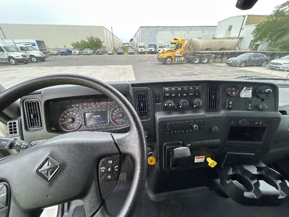 Medium Duty Box Truck-Light and Medium Duty Trucks-International-2022-MV607-Harahan-LA-93,184\n\t\tmiles-$ 76,500 - Image 18