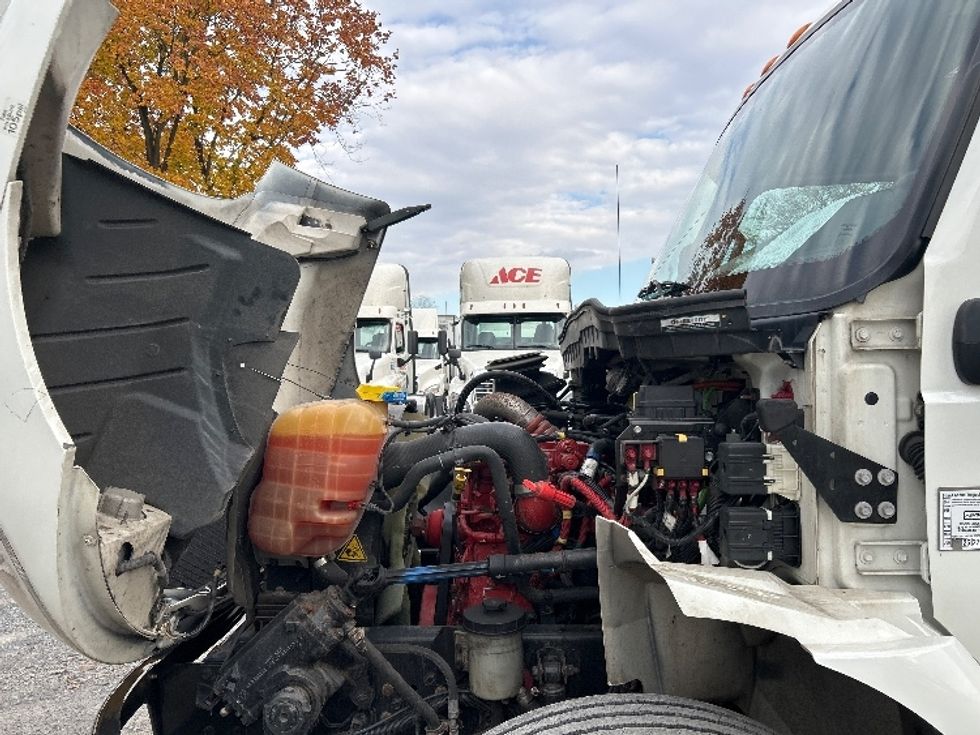 Medium Duty Box Truck-Light and Medium Duty Trucks-International-2022-MV607-Harrisburg-PA-214,588\n\t\tmiles-$ 49,000 - Image 24