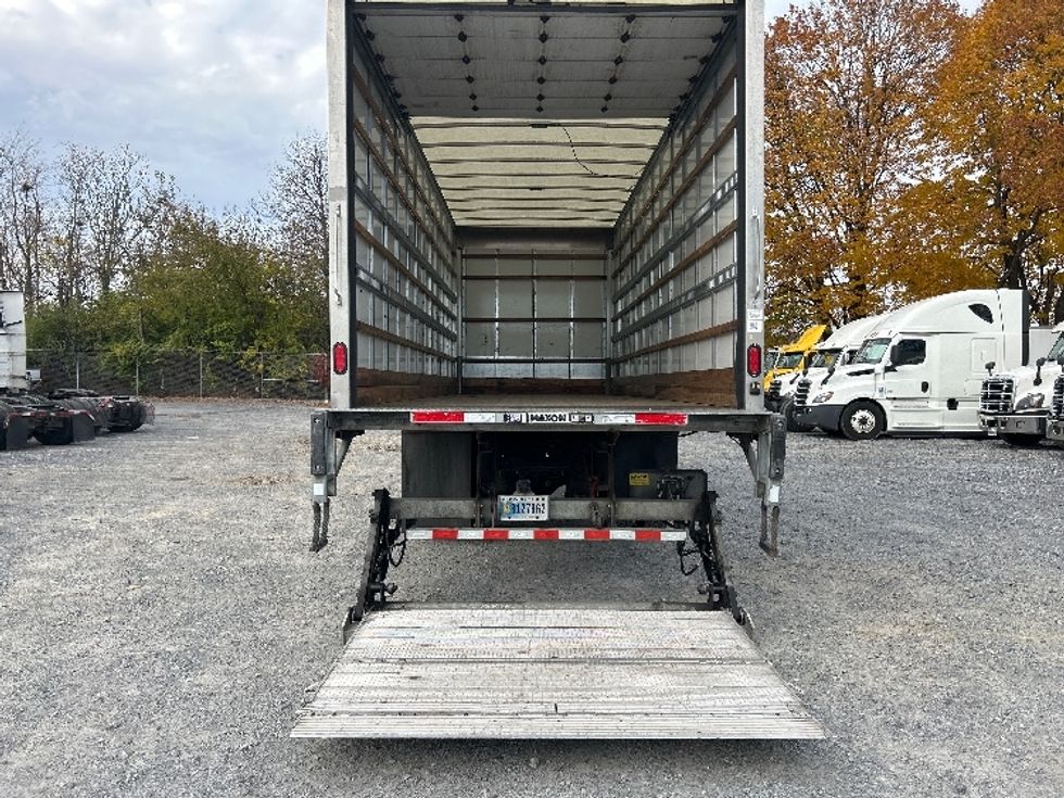 Medium Duty Box Truck-Light and Medium Duty Trucks-International-2022-MV607-Harrisburg-PA-214,588\n\t\tmiles-$ 49,000 - Image 9