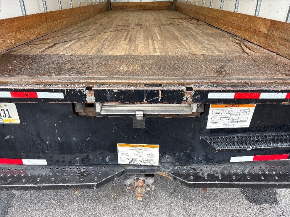 Medium Duty Box Truck-Light and Medium Duty Trucks-International-2022-MV607-Harrisonburg-VA-220,678\n\t\tmiles-$ 45,500 - Image 10
