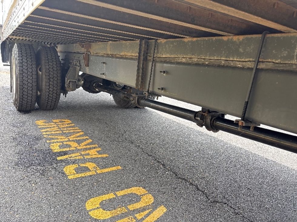 Medium Duty Box Truck-Light and Medium Duty Trucks-International-2022-MV607-Harrisonburg-VA-220,678\n\t\tmiles-$ 45,500 - Image 14