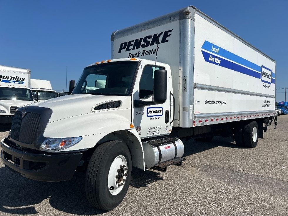 Medium Duty Box Truck-Light and Medium Duty Trucks-International-2022-MV607-Holland-MI-203,939\n\t\tmiles-$ 51,750 - Image 3