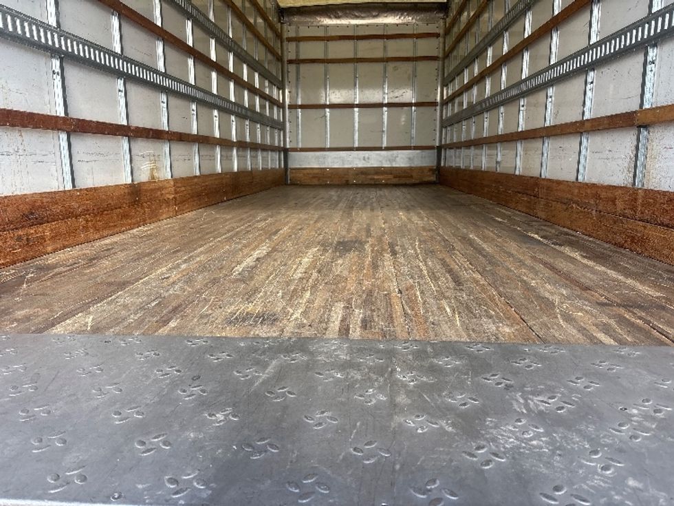 Medium Duty Box Truck-Light and Medium Duty Trucks-International-2022-MV607-Homewood-AL-98,005\n\t\tmiles-$ 79,500 - Image 10