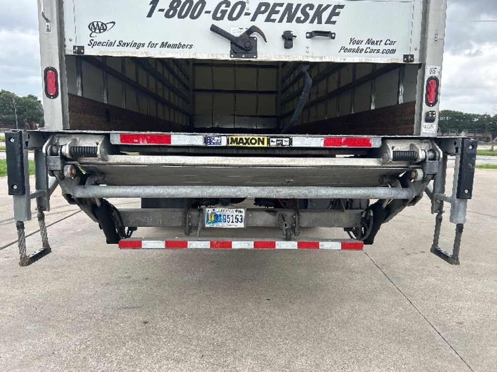 Medium Duty Box Truck-Light and Medium Duty Trucks-International-2022-MV607-Houston-TX-103,711\n\t\tmiles-$ 73,750 - Image 10