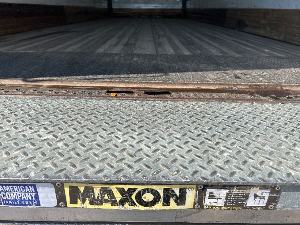 Medium Duty Box Truck-Light and Medium Duty Trucks-International-2022-MV607-Houston-TX-128,809\n\t\tmiles-$ 66,250 - Image 10
