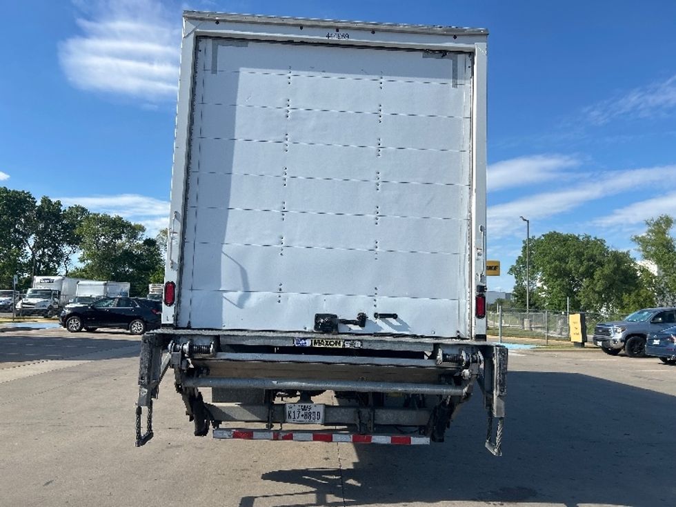 Medium Duty Box Truck-Light and Medium Duty Trucks-International-2022-MV607-Houston-TX-128,809\n\t\tmiles-$ 66,250 - Image 7