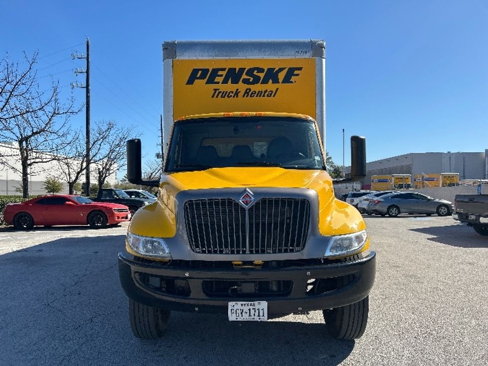 Medium Duty Box Truck-Light and Medium Duty Trucks-International-2022-MV607-Houston-TX-205,212\n\t\tmiles-$ 47,500 - Image 2