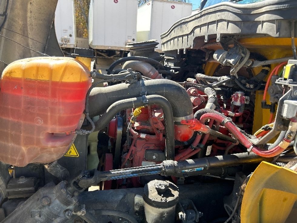 Medium Duty Box Truck-Light and Medium Duty Trucks-International-2022-MV607-Houston-TX-205,212\n\t\tmiles-$ 47,500 - Image 21