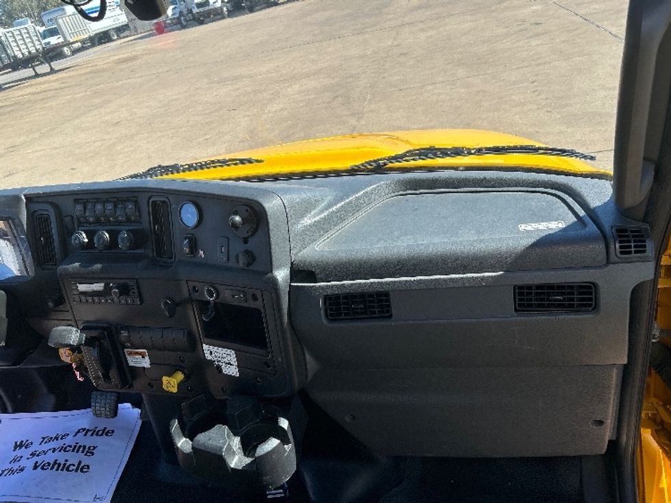 Medium Duty Box Truck-Light and Medium Duty Trucks-International-2022-MV607-Houston-TX-205,212\n\t\tmiles-$ 47,500 - Image 22