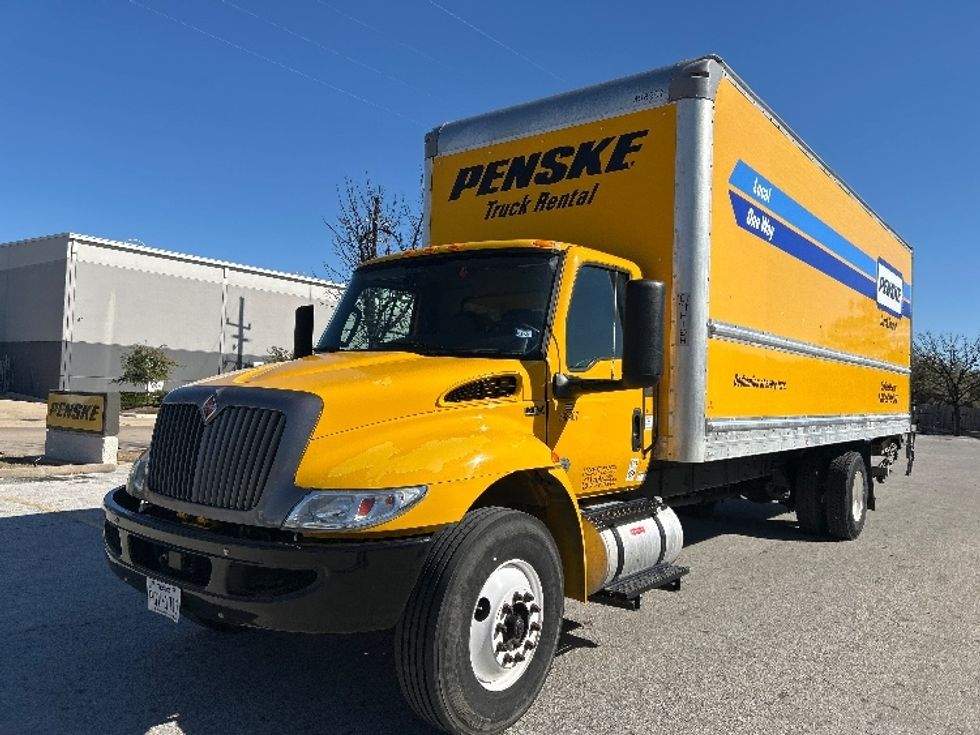 Medium Duty Box Truck-Light and Medium Duty Trucks-International-2022-MV607-Houston-TX-205,212\n\t\tmiles-$ 47,500 - Image 3