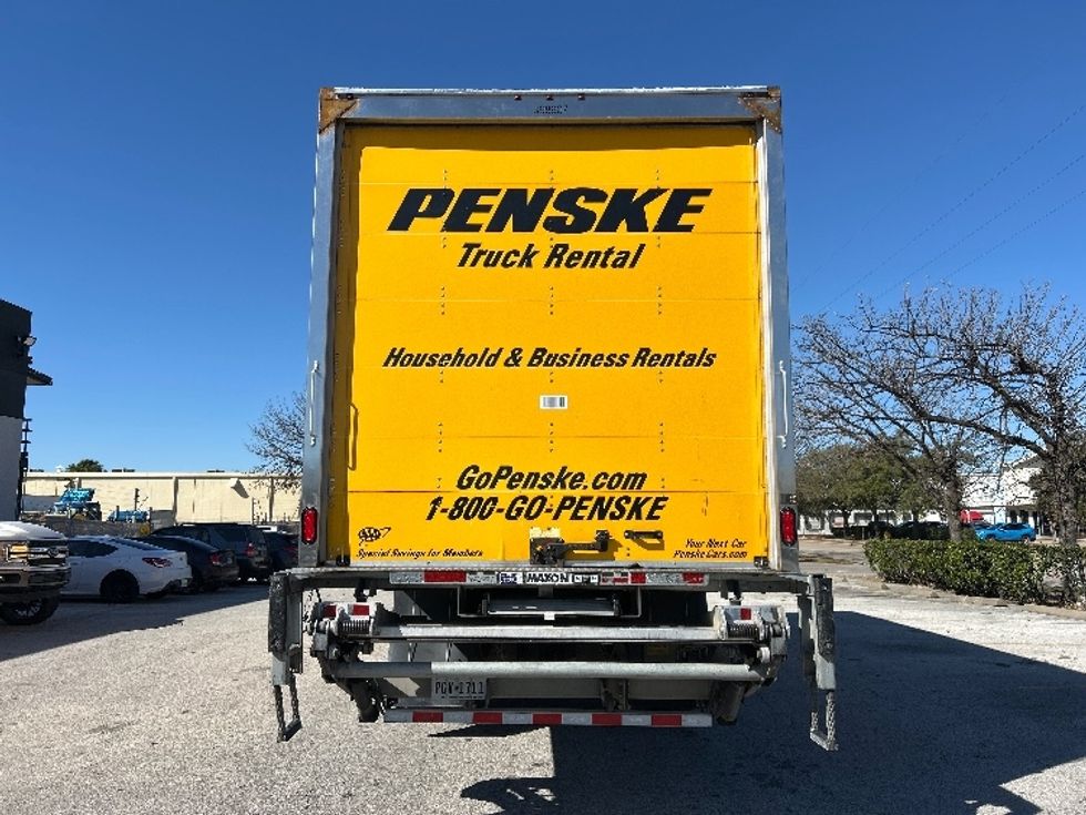 Medium Duty Box Truck-Light and Medium Duty Trucks-International-2022-MV607-Houston-TX-205,212\n\t\tmiles-$ 47,500 - Image 7