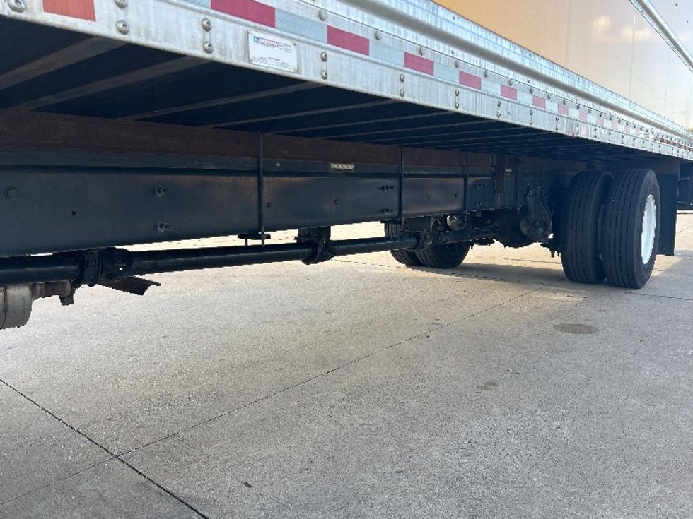 Medium Duty Box Truck-Light and Medium Duty Trucks-International-2022-MV607-Houston-TX-237,454\n\t\tmiles-$ 38,000 - Image 5