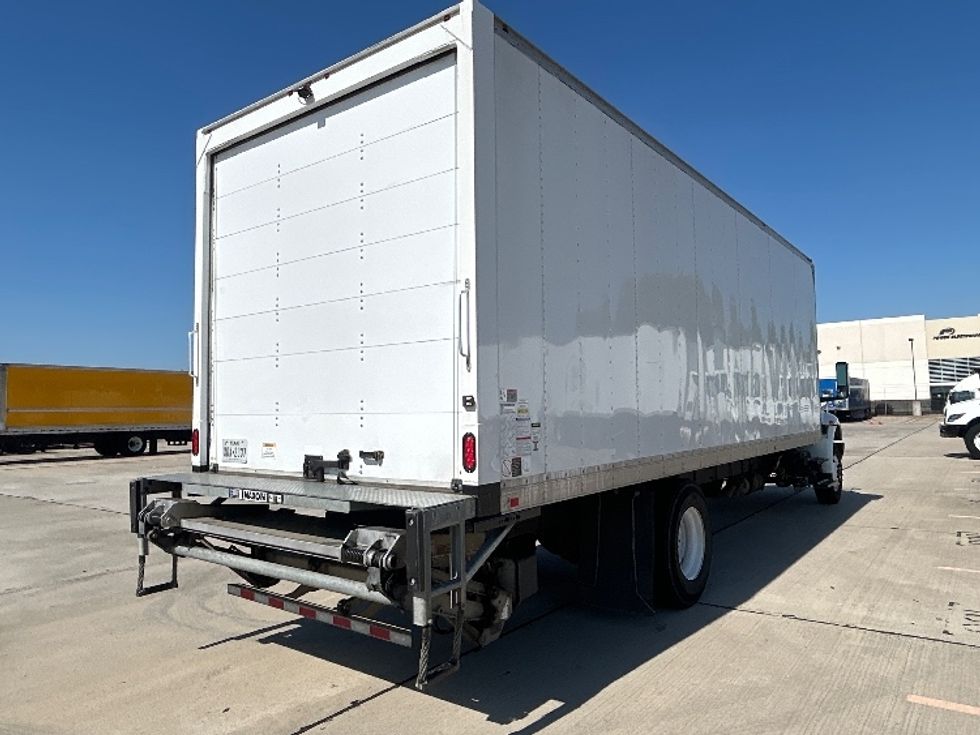 Medium Duty Box Truck-Light and Medium Duty Trucks-International-2022-MV607-Houston-TX-255,003\n\t\tmiles-$ 44,000 - Image 13