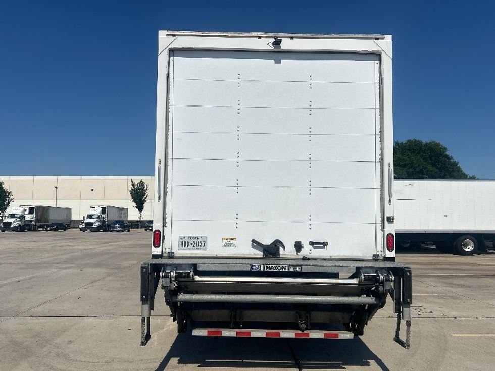 Medium Duty Box Truck-Light and Medium Duty Trucks-International-2022-MV607-Houston-TX-255,003\n\t\tmiles-$ 44,000 - Image 7