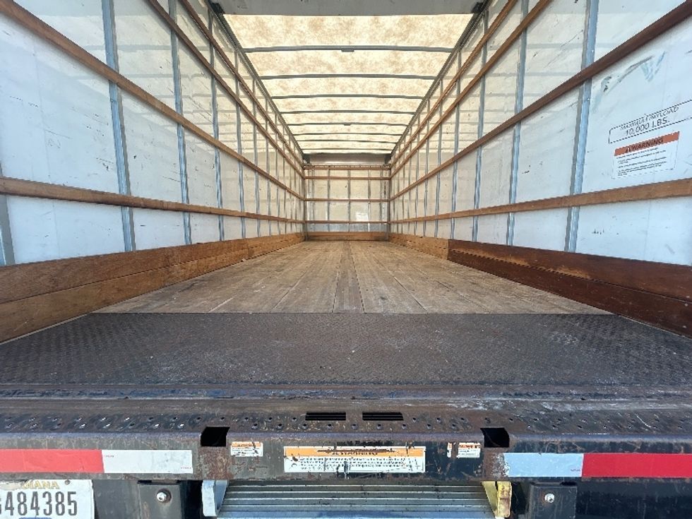 Medium Duty Box Truck-Light and Medium Duty Trucks-International-2022-MV607-Houston-TX-259,237\n\t\tmiles-$ 37,000 - Image 10