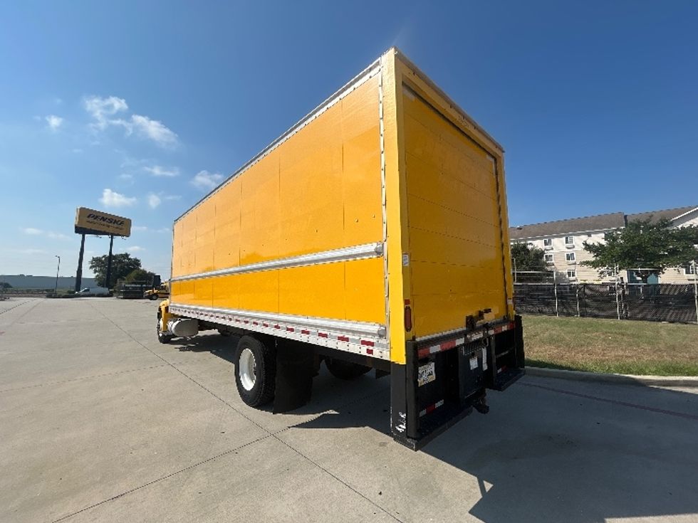 Medium Duty Box Truck-Light and Medium Duty Trucks-International-2022-MV607-Houston-TX-259,237\n\t\tmiles-$ 37,000 - Image 6