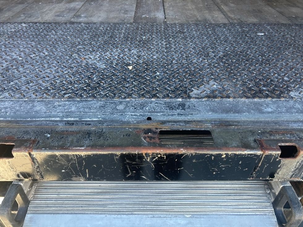 Medium Duty Box Truck-Light and Medium Duty Trucks-International-2022-MV607-Houston-TX-91,704\n\t\tmiles-$ 66,500 - Image 10