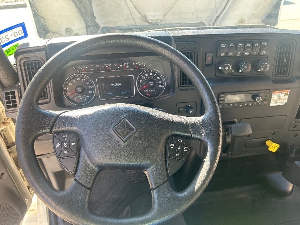 Medium Duty Box Truck-Light and Medium Duty Trucks-International-2022-MV607-Houston-TX-91,704\n\t\tmiles-$ 66,500 - Image 18
