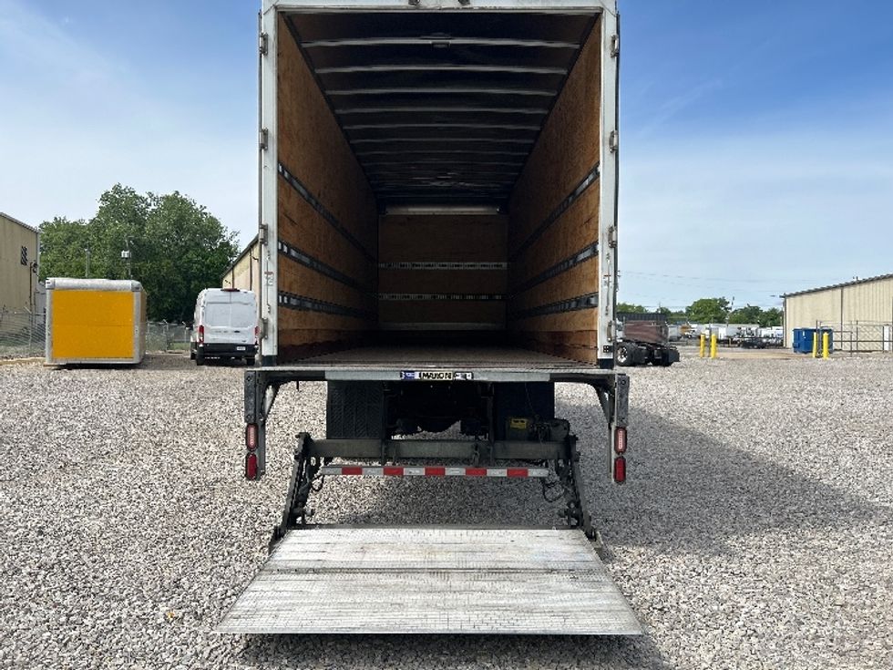 Medium Duty Box Truck-Light and Medium Duty Trucks-International-2022-MV607-Hueytown-AL-356,868\n\t\tmiles-$ 38,000 - Image 9