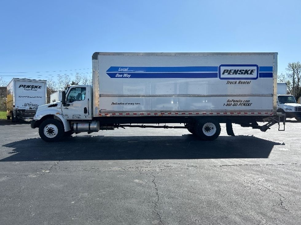 Medium Duty Box Truck-Light and Medium Duty Trucks-International-2022-MV607-Indianapolis-IN-108,883\n\t\tmiles-$ 73,750 - Image 4