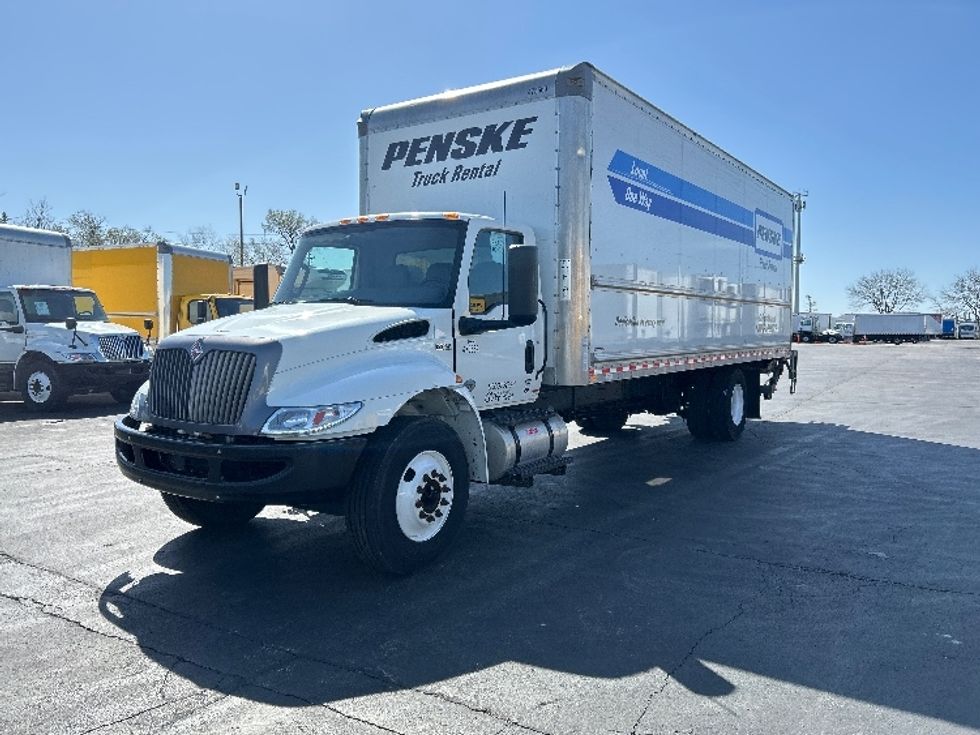 Medium Duty Box Truck-Light and Medium Duty Trucks-International-2022-MV607-Indianapolis-IN-108,883\n\t\tmiles-$ 73,750 - Image 3