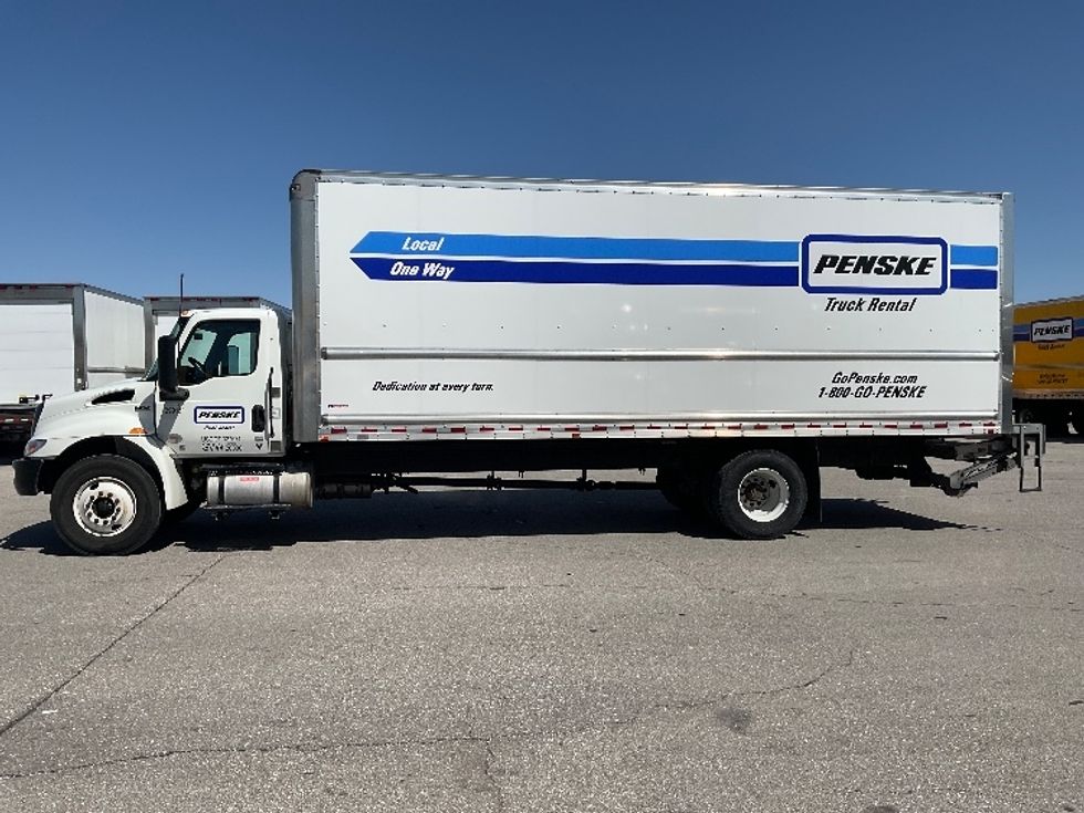 Medium Duty Box Truck-Light and Medium Duty Trucks-International-2022-MV607-Indianapolis-IN-139,157\n\t\tmiles-$ 68,250 - Image 4