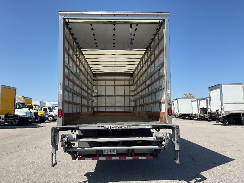 Medium Duty Box Truck-Light and Medium Duty Trucks-International-2022-MV607-Indianapolis-IN-139,157\n\t\tmiles-$ 68,250 - Image 8