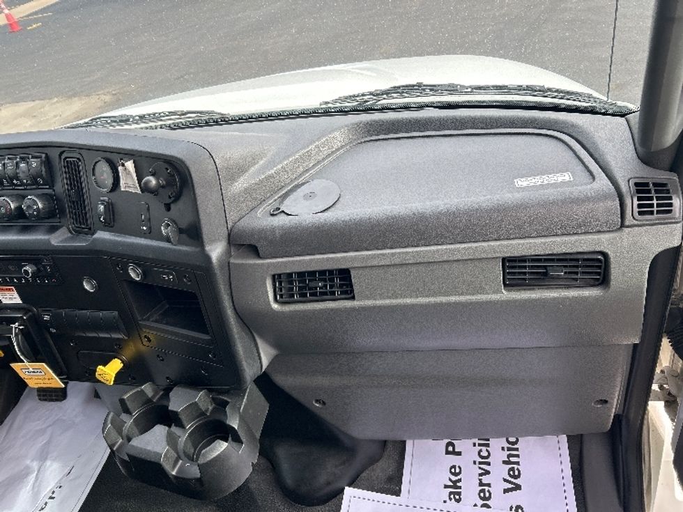 Medium Duty Box Truck-Light and Medium Duty Trucks-International-2022-MV607-Indianapolis-IN-189,250\n\t\tmiles-$ 58,000 - Image 21