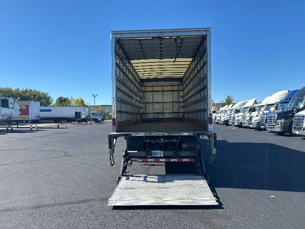Medium Duty Box Truck-Light and Medium Duty Trucks-International-2022-MV607-Indianapolis-IN-204,932\n\t\tmiles-$ 53,000 - Image 9